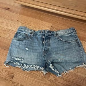 501 Levi Shorts